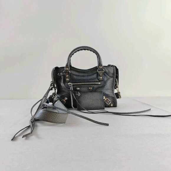 BALENCIAGA Handbags - Balenciaga Women Pre-Loved Bag Very Good Condition